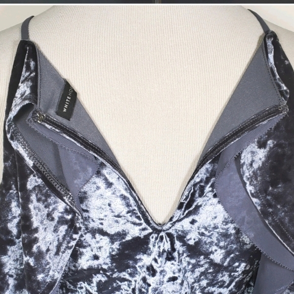 White House Black Market Crushed Velvet Top - Picture 6 of 9